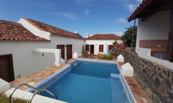 Valle de Guerra Villa | 105 m² Villa ∙ 2 bedrooms ∙ 4 guests
