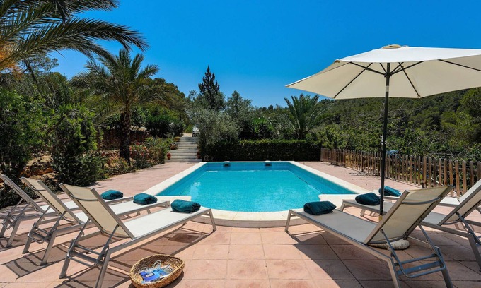 Sant Joan de Labritja Villa | BENIRRAS, CASA Villa. Ibiza. -6 PAX, Finca in quiet area