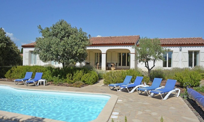 Escales Villa | Escales Villa with Luxury Pool