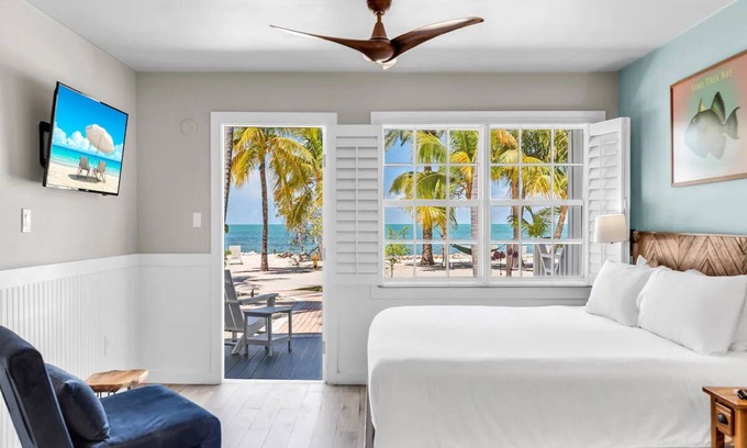 Islamorada Hotel | Escape in this 2 Sun-Kissed Studios w/Gulf views! Perfect place for relaxation!