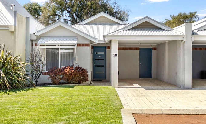 Broadwater Villa | Escape to 28 at Cape View