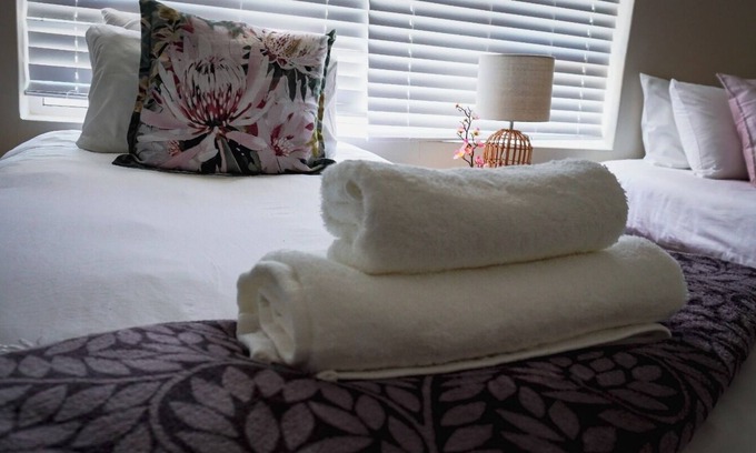 Goodwood House | Escape to a 3-bedroom holiday house, perfectly designed for a relaxing getaway!