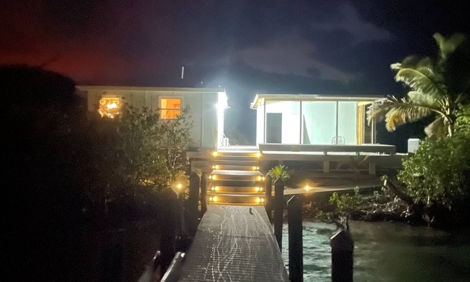 Green Turtle Cay House | Escape to Paradise: 1-Bedroom 1 bath 2 Boat Docks with Sunrise and sunset Views!
