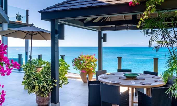 Fryes Beach Hotel | Escape to Serenity at This Fabulous 4 Bedroom Villa with Kitchen Near the Sea