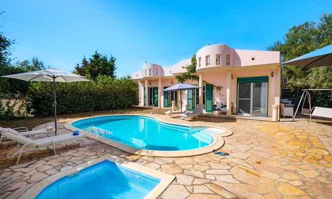 Chalikounas Villa | Escape to Villa Zaira, your serene haven near Corfu's Halikounas Beach