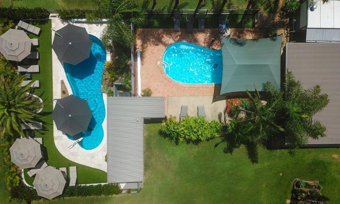 Esk Hotel | Esk Caravan Park & Rail Trail Motel