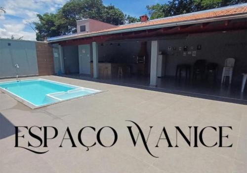 Araxa House | Espaço Wanice - Casa Completa e Área de Lazer