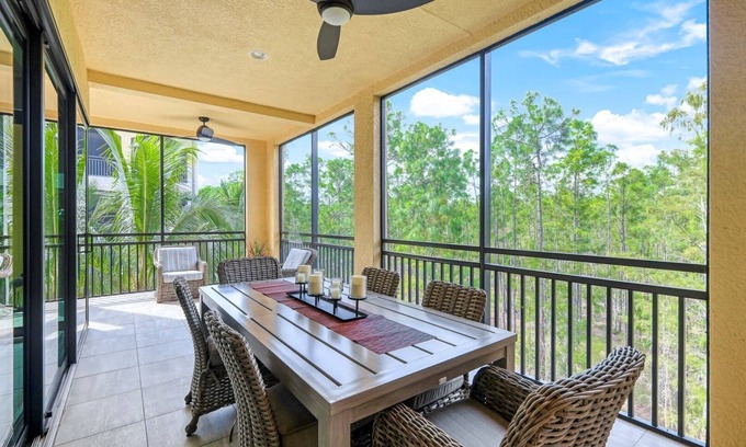 North Naples Condo | Esperanza II in Tiburon - a resort style golf community,