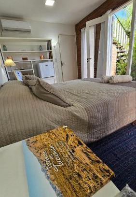 Yerba Buena House | Esperanza Suites