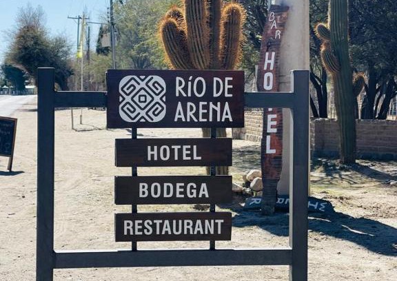 Colalao del Valle Hotel | Estancia Rio de Arena