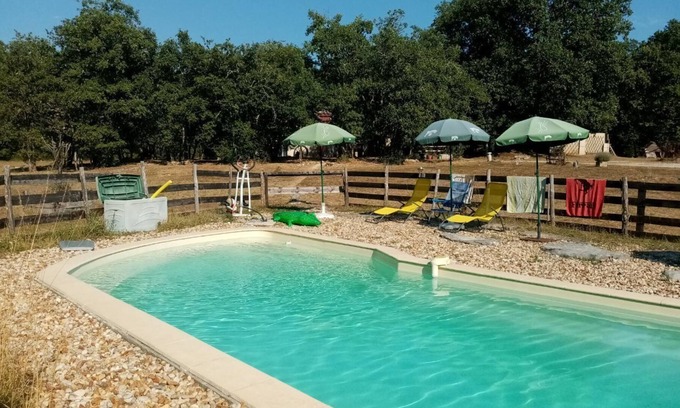 Brouchaud House | Estate in the middle of nature in a quiet area for 12/15 people (400m2 on 2 levels)