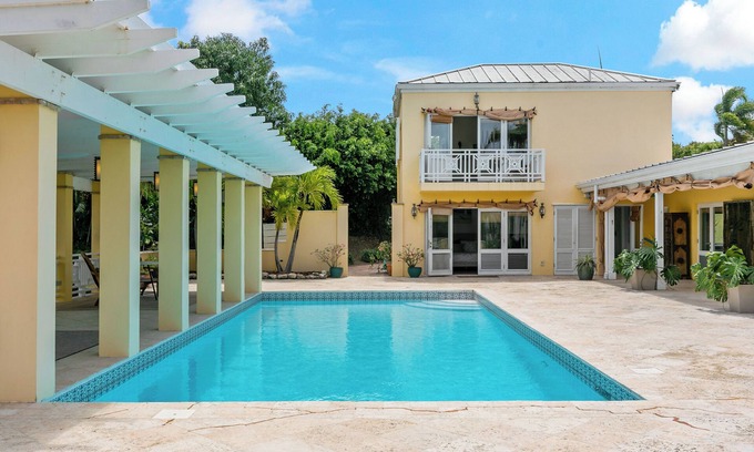Testman Villa | Estate Shoys St. Croix. Quick walk to the best beach! Luxury house with pool