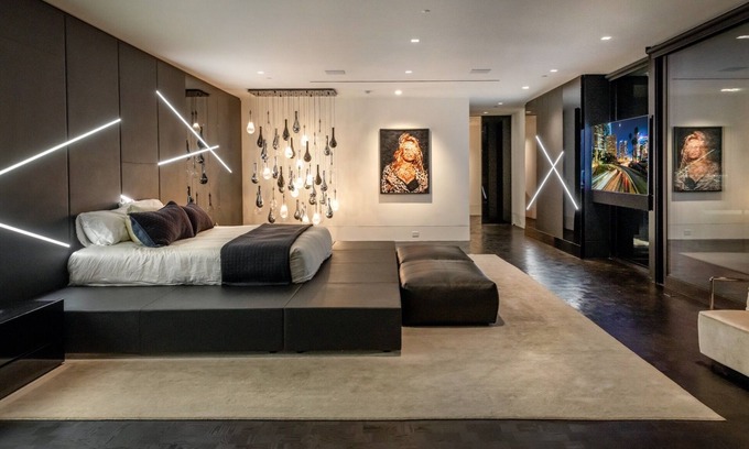 West Hollywood House | Estate with 6 bedrooms and WiFi, fitness room in awesome Los Angeles