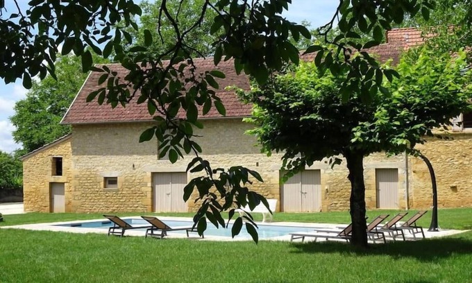 Milhac House | Estate with swimming pool