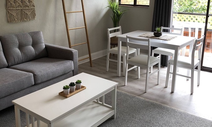 Armidale City Centre Hotel | Estelle Kramer Motor Inn