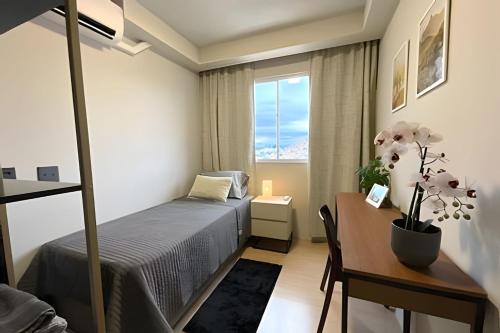 Santo Cristo Apartment | Estilo Industrial e Vista Única