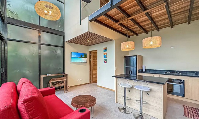 Puerto Viejo de Talamanca House | Estrellas #2 - Beautiful 1-bed cabin w/WiFi, AC and Ocean View in Puerto Viejo!