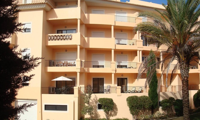 Praia da Luz Apartment | Estrela da Luz, 5* apartment 112m2, 2 bed- 2 bathrooms, 5 sleeps, large terrace