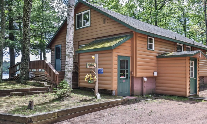 St Germain Cottage | Estrold's Cabin- Red Oak Cabin