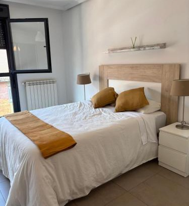 Las Campas y San Claudio Apartment | Estudio central