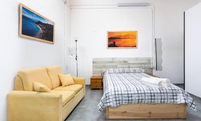 San Cristobal de La Laguna Apartment | Estudio La Hornera