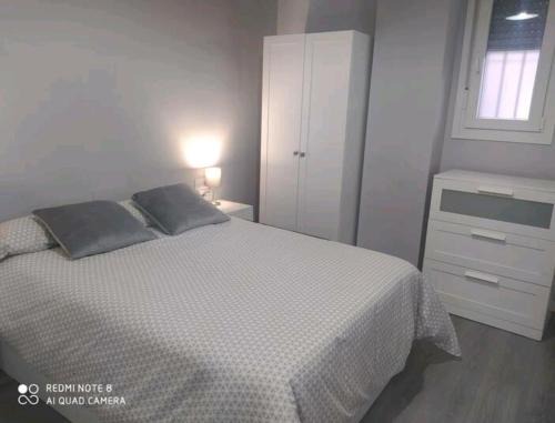 Sevilla Este Apartment | Estudio Palacio Congresos Aeropuerto