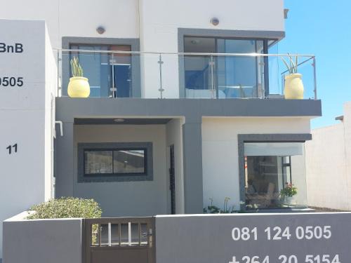 Walvis Bay Bed & Breakfast | Etokelo BnB