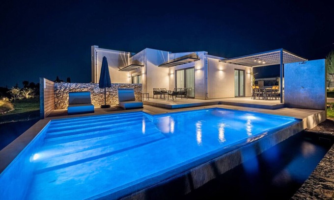 Marmaroto Villa | Eucalyptus · Campo Premium Private Pool Villa Eucalyptus