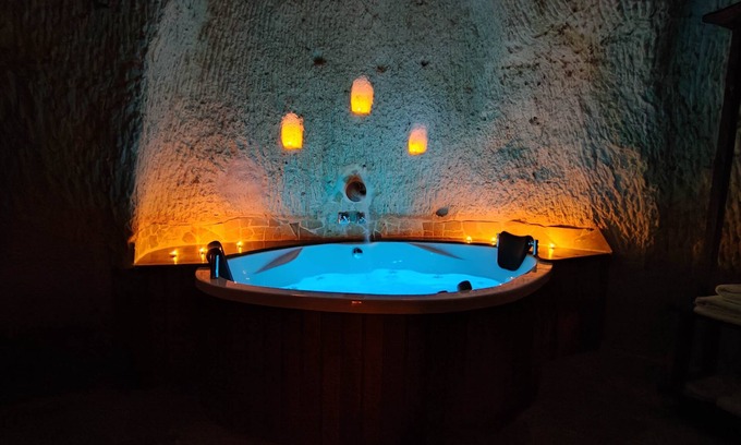 Nar Hotel | Euphoria Cave House