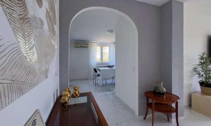 Zona XXVIII Tor de' Cenci Apartment | Eur Mostacciano panoramic view