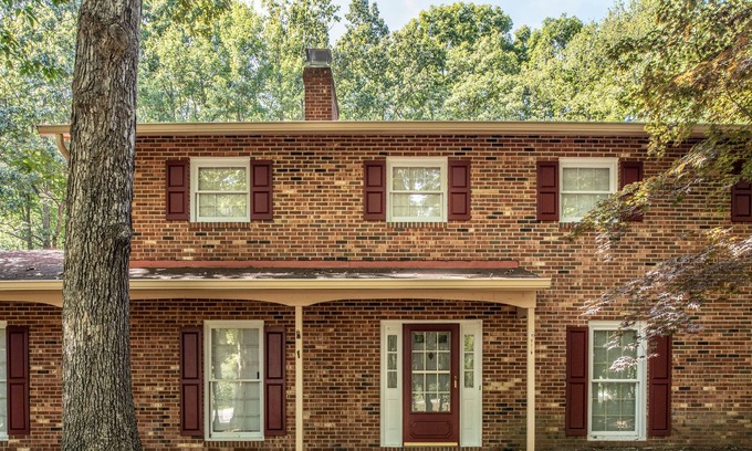 Woodbridge House | EVEREADY PARADISE VILLA, USA