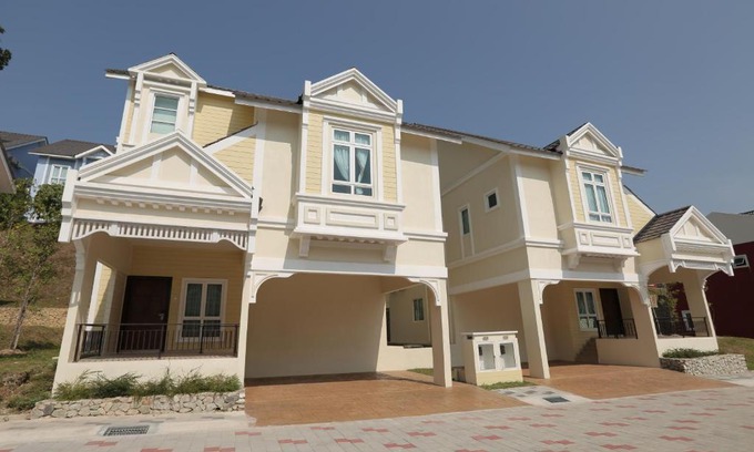 Gambang Villa | Everia Villas Resort @ Bukit Gambang Resort City