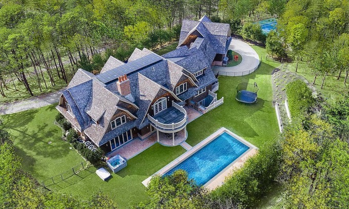 Water Mill House | Everything in Hamptons special discount available for weekly and monthly renters