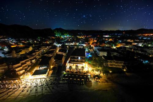 Fourka Hotel | EVLOGIA HOTEL SEAFRONT and ANEX by Greek Pride