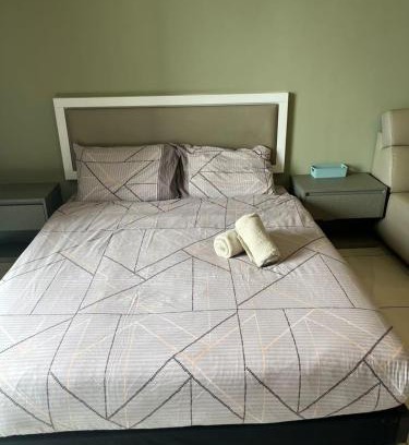Bangi Sentral Apartment | Evo Green Tea 25 with Netflix
