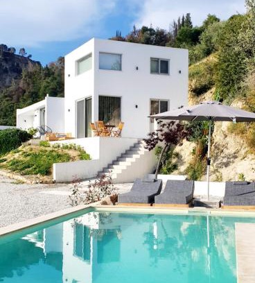 Evrostina Villa | Evoikon