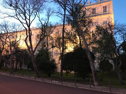 Linda-a-Velha Apartment | Excellent 2 bedroom apartment in Lisbon