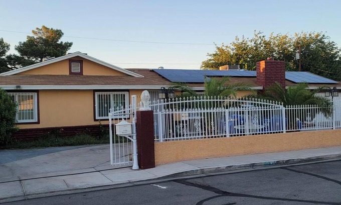Sunrise Manor Apartment | Excellent Apartment, near to Las Vegas Strip