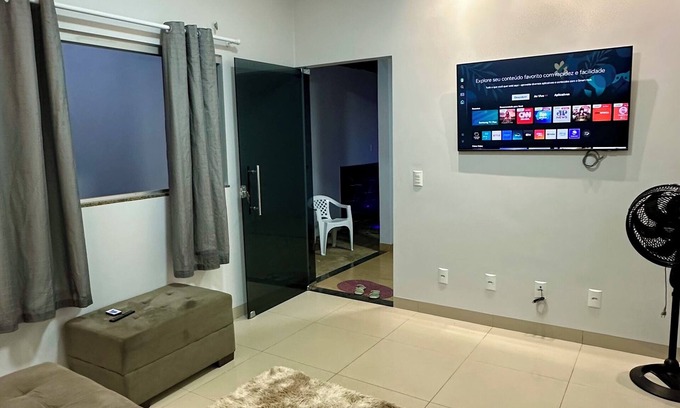 Plano Diretor Sul House | Excellent house with swimming pool and two bedrooms, close to the airport and bus station