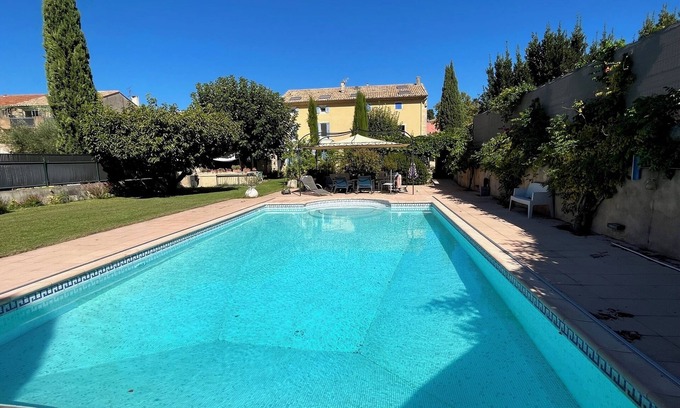 Saint-Paul-Trois-Chateaux House | Exceptional village house of 275m2 with swimming pool 11/6m with 14 rooms