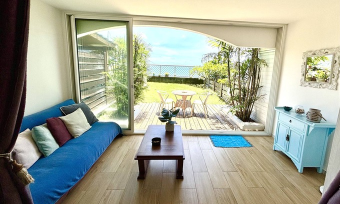Punaauia Apartment | EXCEPTIONAL BEAUTIFUL STUDIO ON THE BEACH