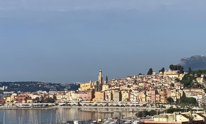 Menton Apartment | Exceptional sea view 250m+ Terrace 25m² + 5* beds + POOL + solarium