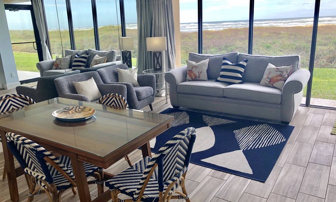South Padre Island Condo | Exceptional Beachfront 3/2 on Ground Floor! Gorgeous Views!