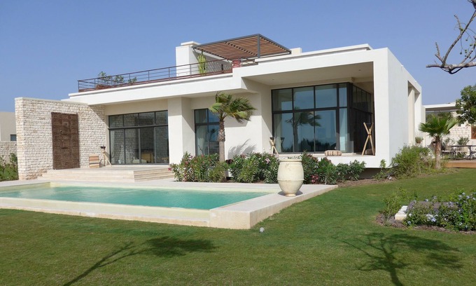 Ahl Agadir Villa | Exceptional villa of 400m2 with private heated pool and its domestic employee
