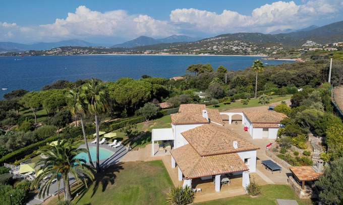 Isolella Villa | Exceptional villa with panoramic sea views - heated pool