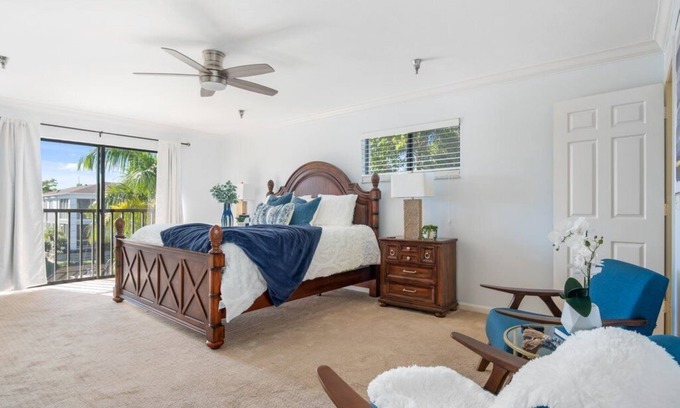 Royal Harbor House | Exceptional Waterfront Condo in Downtown Naples!
