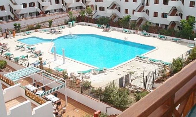 Los Cristianos Apartment | Exceptionally Spacious Modern Ground Floor Apartment.No steps.Popular complx
