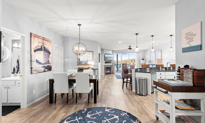 Osage Beach Condo | Exclusive 1st Class Lands' End Main Channel Waterfront View w/Afternoon Shade!