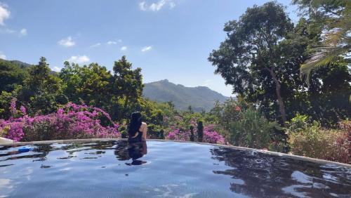 Altos del Maria Apartment | Exclusive Altos del Maria 2 Bedroom Apartment-Private Pool & Mountain Views