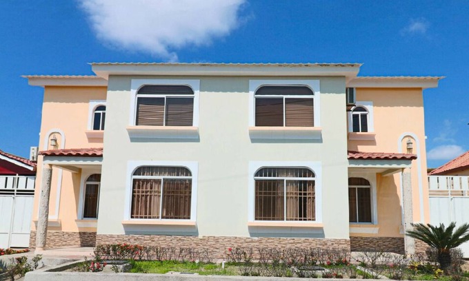 Parroquia Tarqui House | Exclusive and Unique House of its Kind in Sariland Urbanization